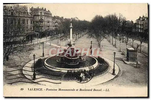 Ansichtskarte AK Valence Fontaine Monumentale et Boulevard Bancel