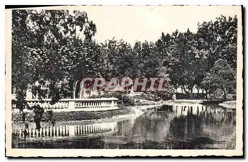 Cartes postales Montelimar Jardin Public et le Terrasse