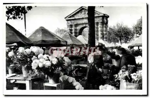 Cartes postales moderne Bordeaux Le Marche aux Fleurs Place de La Victoire