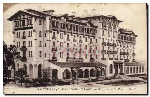 Ansichtskarte AK Hendaye L'Hotel Eskualduna (Facade de la Mer)