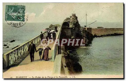 Cartes postales Biarritz Le Rocher de la Vierge et la Passerelle