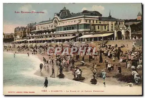 Cartes postales Biarritz La Plage et le Casino Municipale