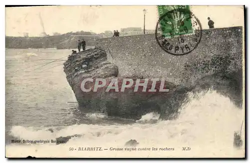 Cartes postales Biarritz Grosse vague contre les rochers