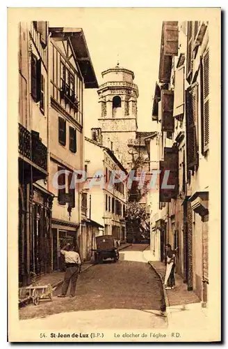 Cartes postales Saint Jean de Luz Rue Saint Jean et le Clocher de l'Eglise