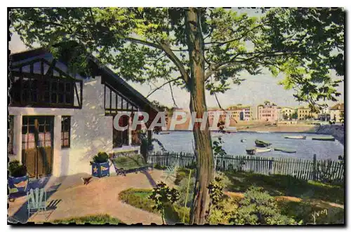 Cartes postales Saint Jean de Luz (Basses Pyrenees) Un joli coin du Port