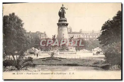 Cartes postales Lyon Place Carnot Monument de la Republique