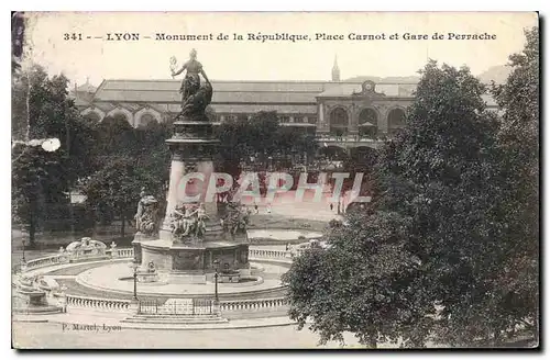 Ansichtskarte AK Lyon Monument de la Republique Place Carnot et Gare de Perrache