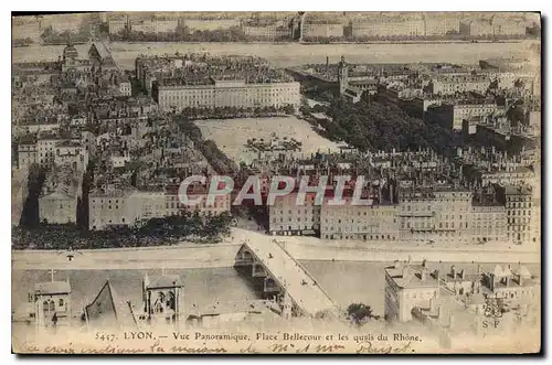 Cartes postales Lyon Vue Panoramique Place et les Quais du Rhone