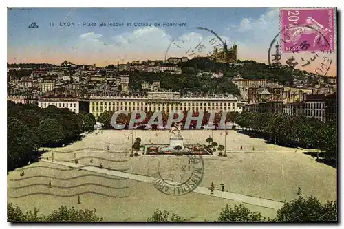 Cartes postales Lyon Place Bellecour et Coteau de Fourviere