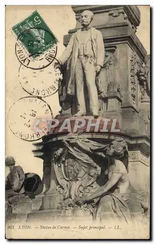 Cartes postales Lyon Statue de Carnot Sujet principal