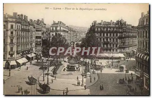 Ansichtskarte AK Lyon Place de la Republique (ensemble) Tramway