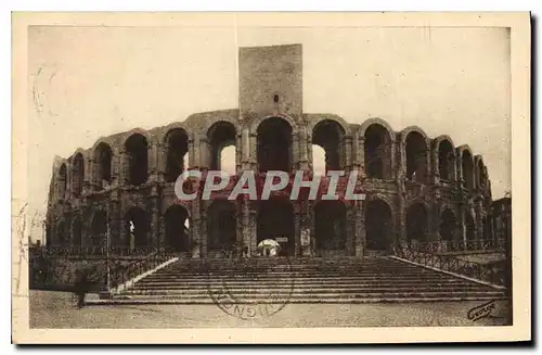 Ansichtskarte AK Arles Les Arenes Grand Escalier