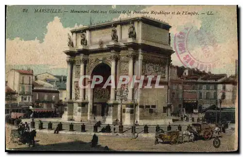 Ansichtskarte AK Marseille monument eleve aux Gloires de la Premiere Republique et de l'Empire