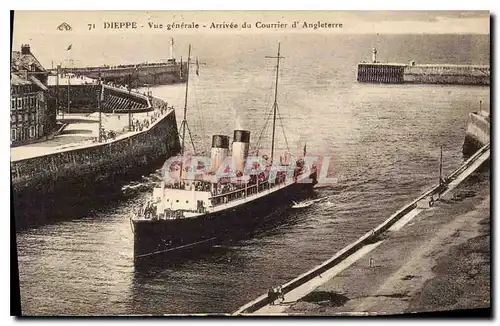 Cartes postales Dieppe Vue Generale Arrivee du Courrier d'Angleterre Bateau