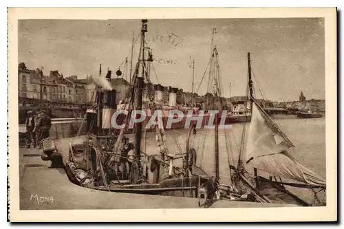 Cartes postales Dieppe L'Avant Port Bateaux