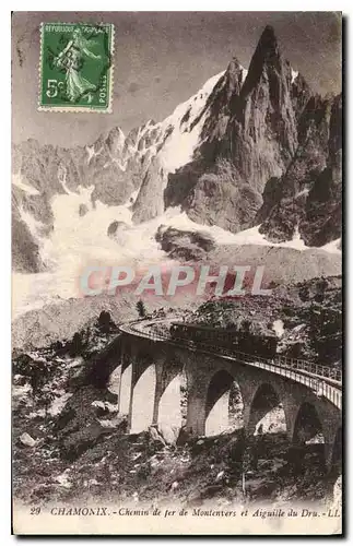 Cartes postales Chamonix Chemin de fer de Montenvers et Aiguille du Dru