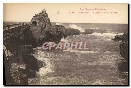 Ansichtskarte AK Les Basses Pyrenees Biarritz Le Rocher de la Vierge