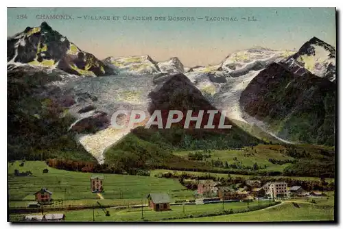 Cartes postales Chamonix Village et Glaciers des Bossons