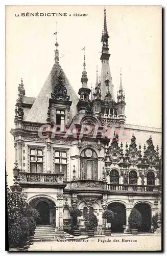 Ansichtskarte AK La Benedictine a Fecamp Cour d'Honneur Facade des Bureaux