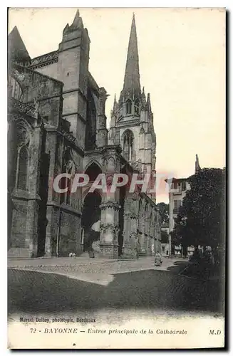 Ansichtskarte AK Bayonne Entree principale de la Cathedrale