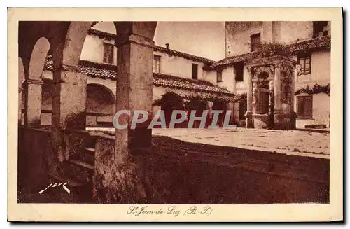 Cartes postales St Jean de Luz Ciboure Le cloitre de l'ancien couvent des Recollets et la citerne don de Mazarin