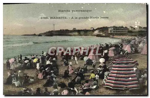 Cartes postales Biarritz A la Grande Maree basse