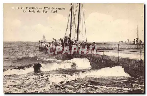 Cartes postales Fouras Effet de vagues La Jetee du Port Nord