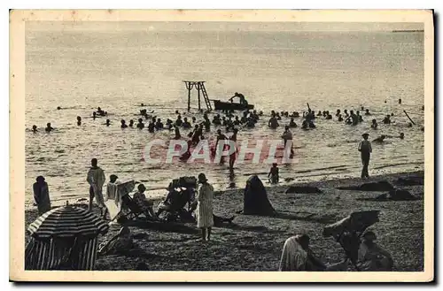 Cartes postales Chatelaillon A l'Heure du Bain