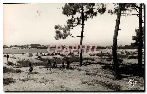 Cartes postales moderne St Georges de Didonne La Plage a Suzac Au fond la Grande Plage