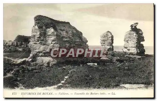 Cartes postales Environs de Royan Vallieres Ensemble des Rochers isoles