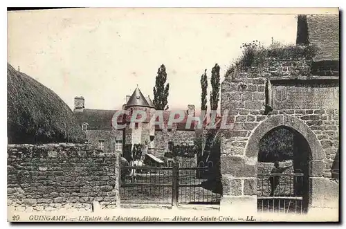 Cartes postales Guingamp L'Entree de l'Ancienne Abbaye de Sainte Croix