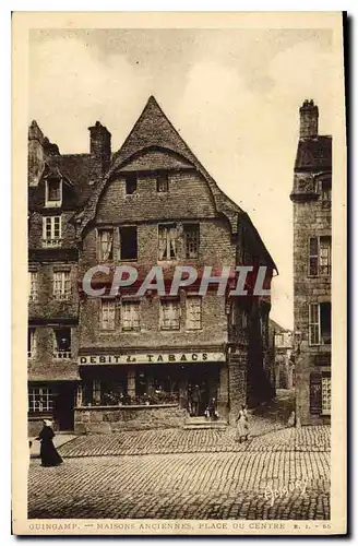 Ansichtskarte AK Guingamp Maisons Anciennes Place du Centre Debit de tabacs Tabac