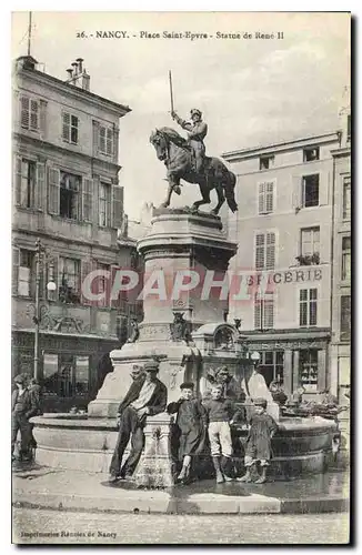 Cartes postales Nancy Place Saint Epevre Statue de Renee II Enfants Epicerie