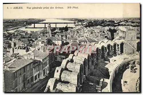 Ansichtskarte AK Arles Vue generale prise des Arenes