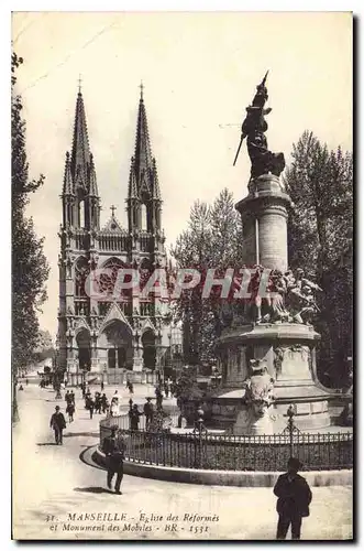 Cartes postales Marseille Eglise des Reformes et Monument des Mobiles