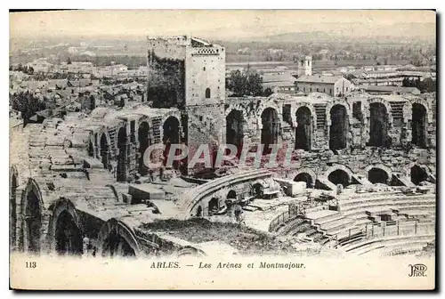 Cartes postales Arles Les Arenes et Montmajour