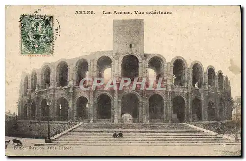 Cartes postales Arles Les Arenes Vue exterieure