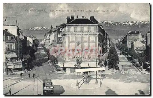 Cartes postales Grenoble Les Avenues de la Gare Tramway