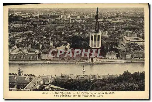 Ansichtskarte AK Grenoble Le Teleferique de la Bastille Vue generale sur la Ville et la Gare