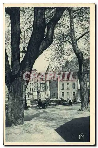 Cartes postales Grenoble Le Jardin de Ville et la Tour