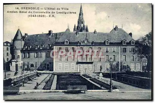 Cartes postales Grenoble L'Hotel de Ville ancien hotel du connetable de Lesdiguieres