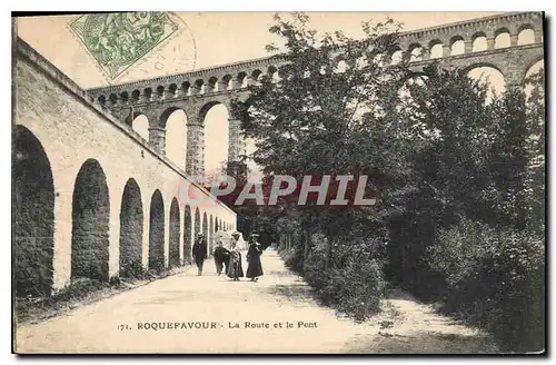 Ansichtskarte AK Roquefavour La Route et le Pont