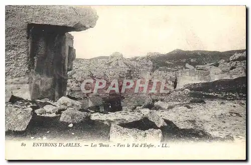 Ansichtskarte AK Environs d'Arles Les Baux Vers le Val d'Enfer