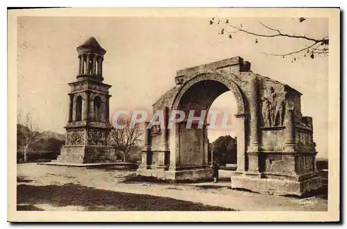 Cartes postales Saint Remy de Provence Monuments romains dont la construction remonte au siecle d'Auguste