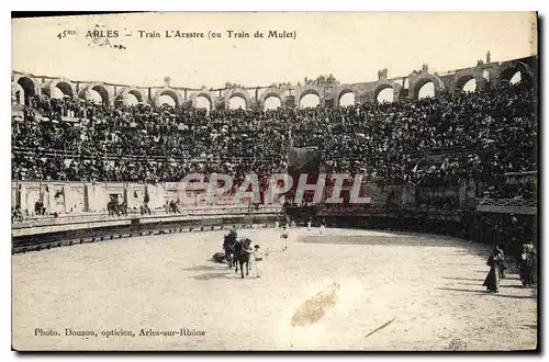 Cartes postales Arles Train l'Arastre ou Train de Mulet