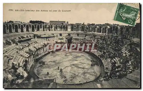 Ansichtskarte AK Arles interieur des Arenes un jour de Course