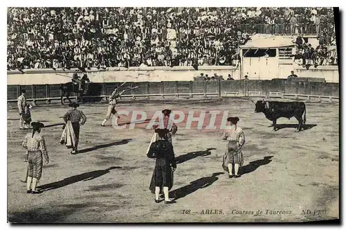 Cartes postales Arles courses de taureaux