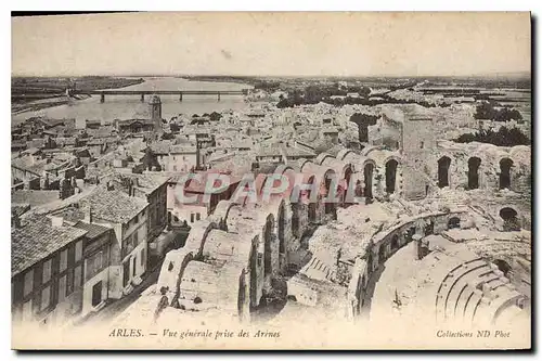 Ansichtskarte AK Arles vue generale prise des Arenes