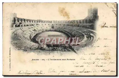 Cartes postales Arles l'interieur des Arenes