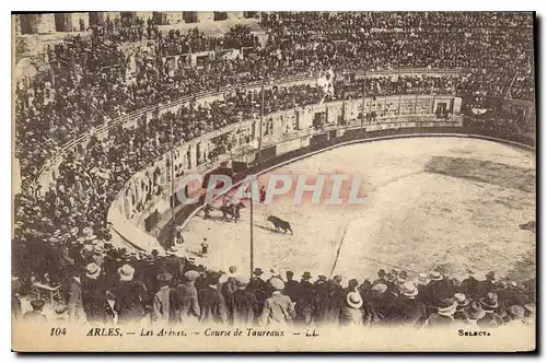 Cartes postales Arles les Arenes cours de Toureaux